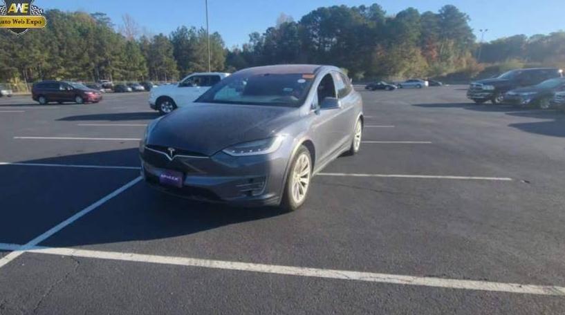 TESLA MODEL X 2016 5YJXCBE20GF004623 image